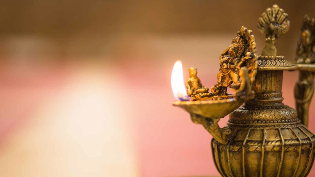 moyo-interior-1-1920x18020-230601